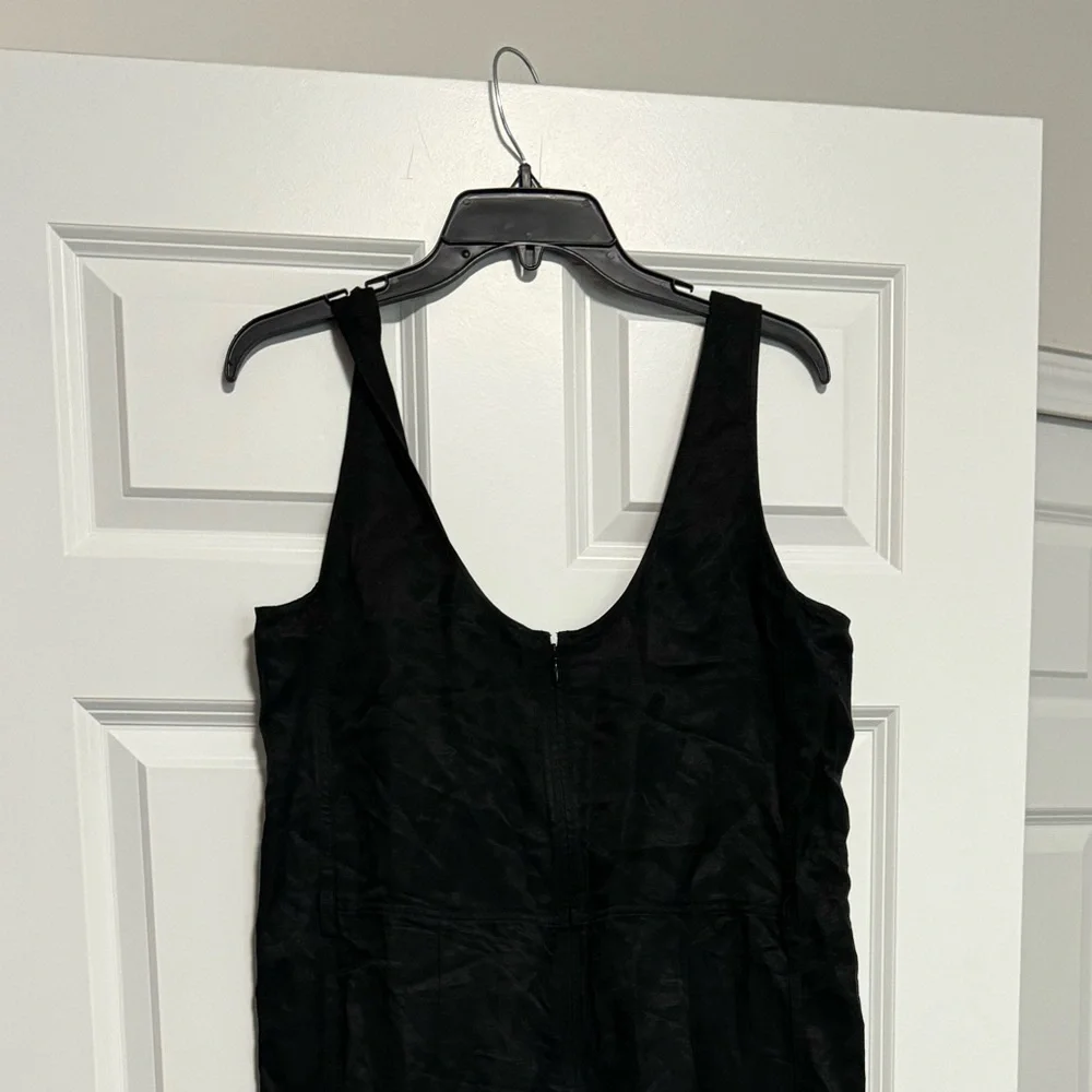 NEW! Banana Republic Black Viscose-Linen Jumpsuit - Size Medium 🍄‍🟫